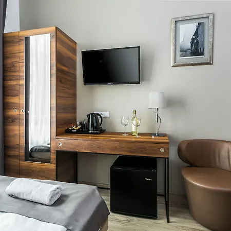 G12 Aparthotel-3